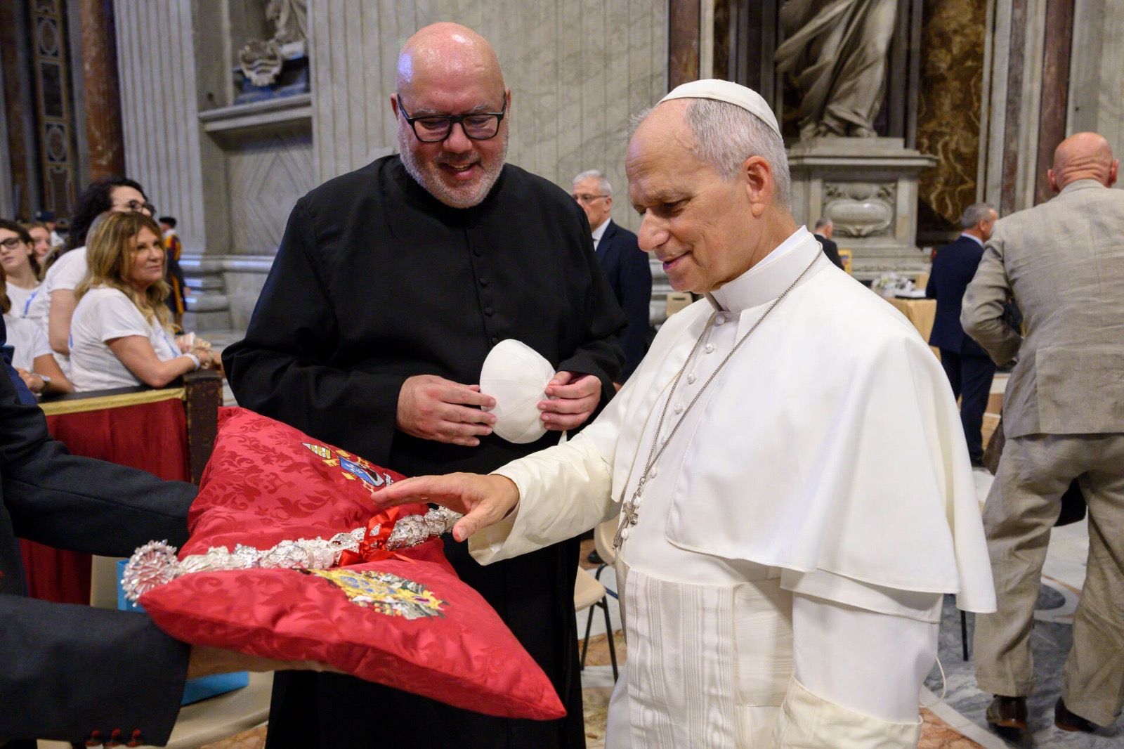 RITRATTI: Il-Kappillan ta’ Marija Reġina jiltaqa’ mal-Papa